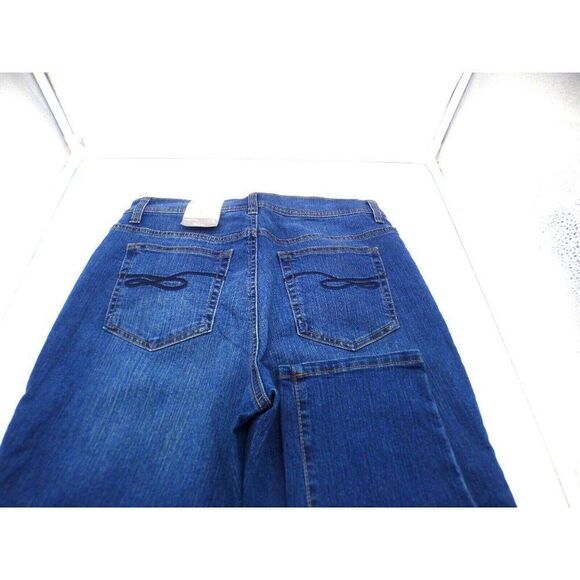 Stye& Co Hi Rise Slim-Leg curvy Fit Jeans, Short, 10S, Vernona Wash - Picture 7 of 10